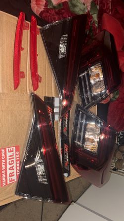 11th Gen Honda civic tail and brake lights