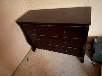 Dresser for sale great condition