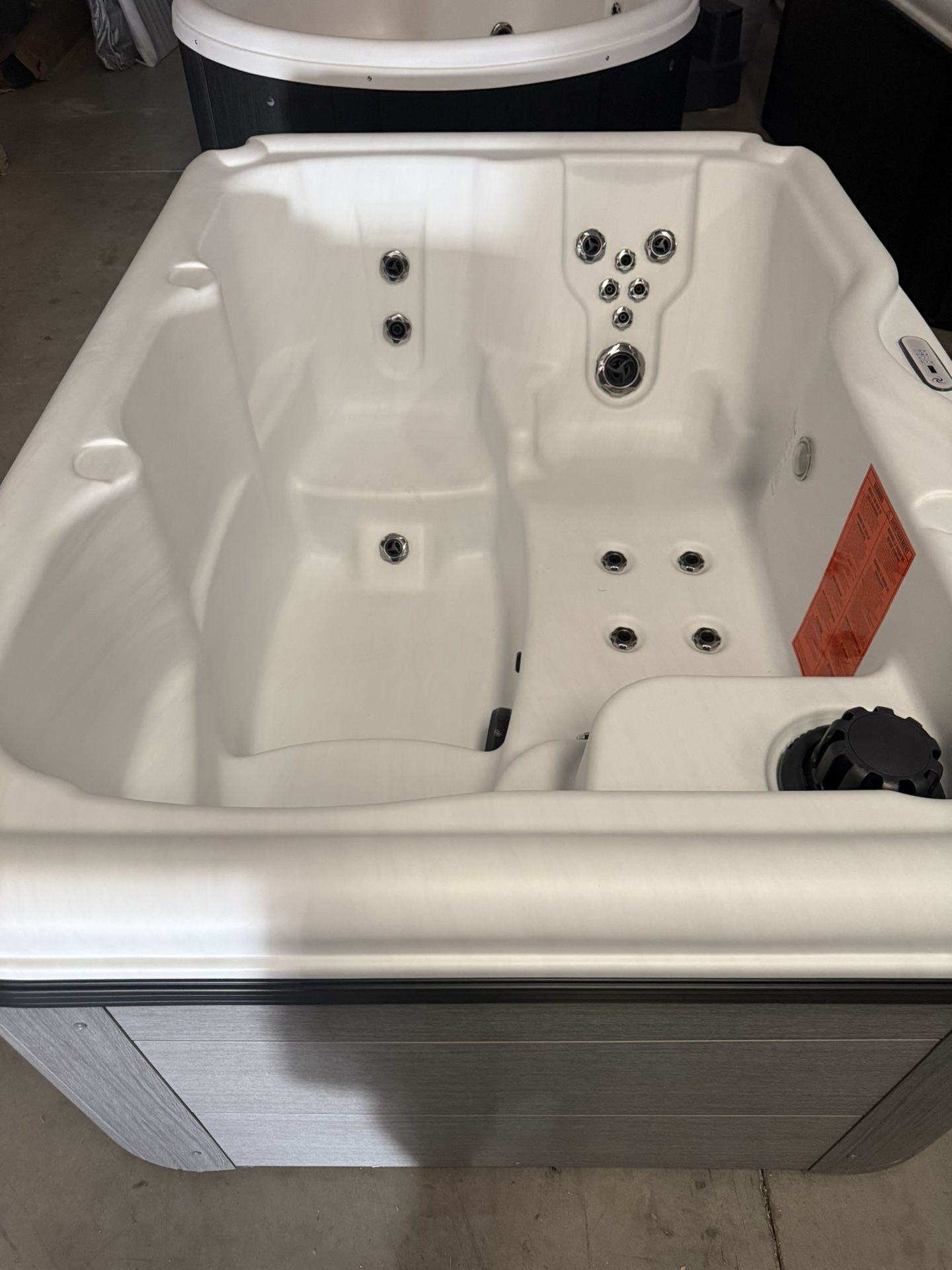 Hot Tub (Nordic Spas: Stella MS)