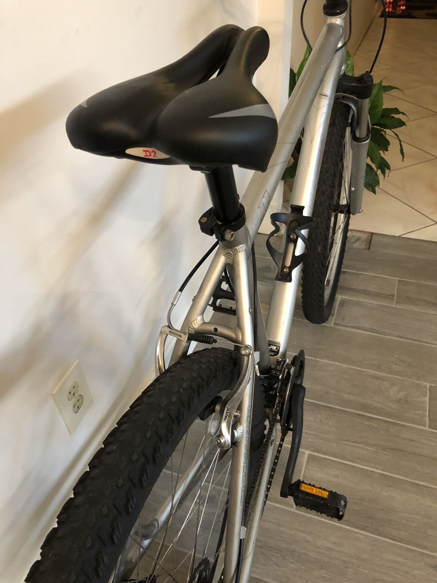 specialized hrxc mountain bike price