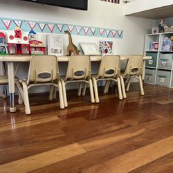 Kids Table With 6 Chairs