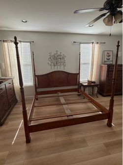 Drexel Heritage King Size four-poster bed frame