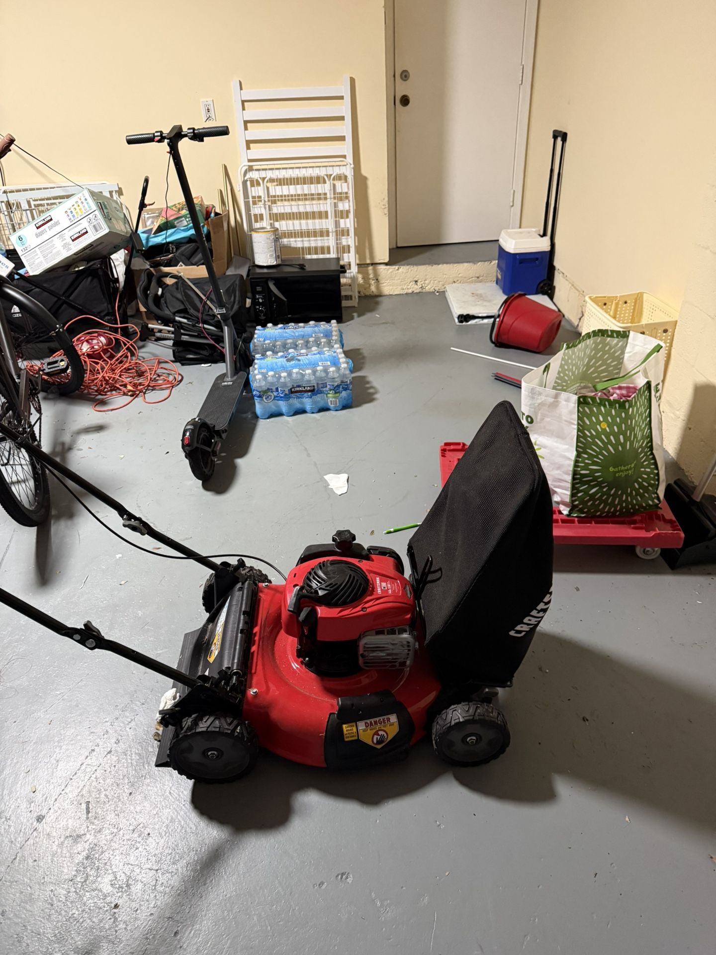 Craftsman M110 140cc Push Lawn Mower — Like New, Used Only Once