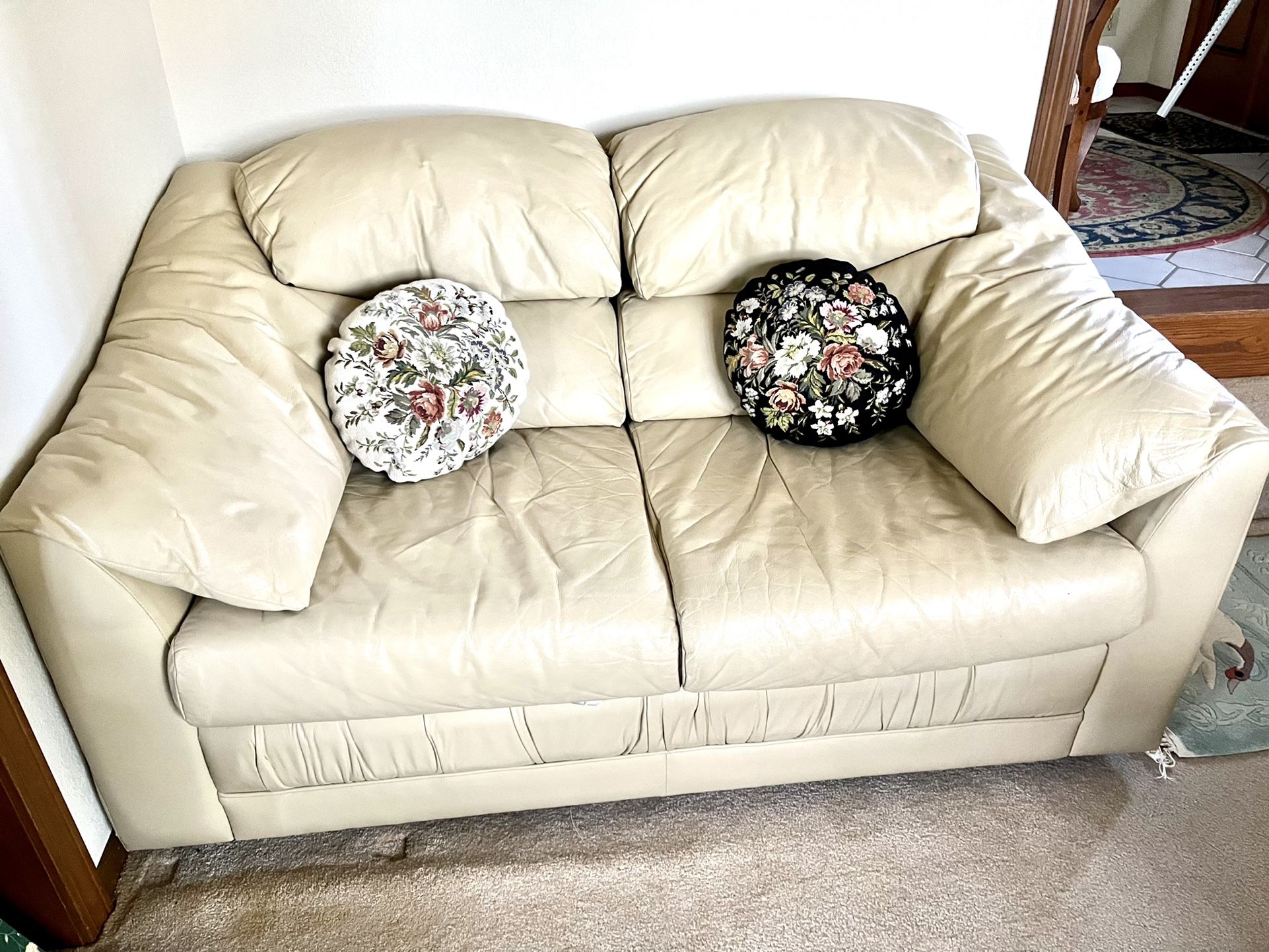 Love Seat Leather
