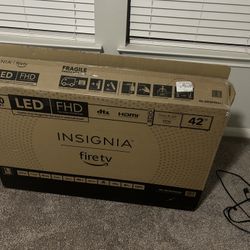 Insignia TV