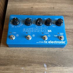 Flashback Tc Electronic Delay And Looper Pedal. 