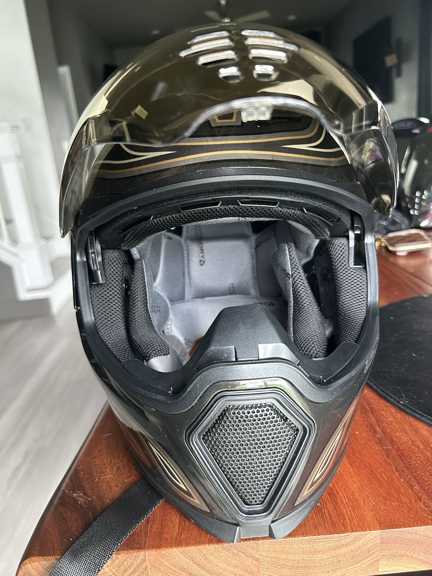 Icon Helmet Airflite El Centro