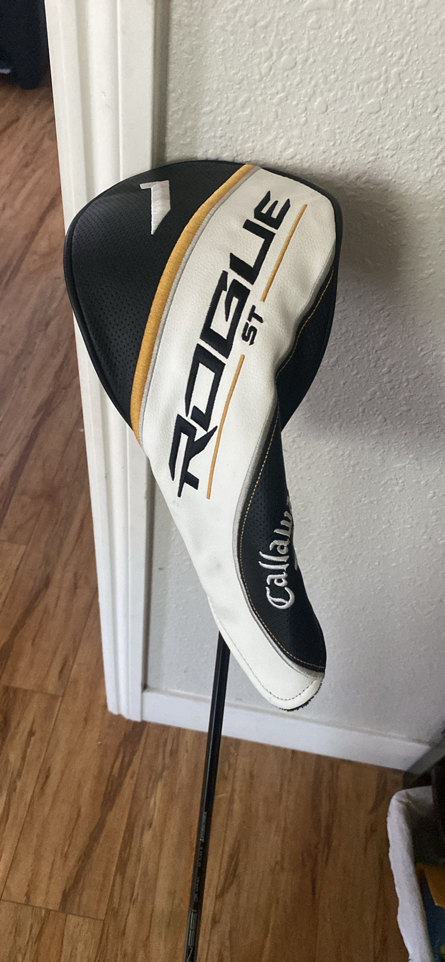 Callaway Rogue ST Max Driver & Headcover