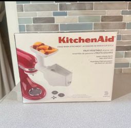 KitchenAid Fruit Vegetable Strainer Attachment Sauce Maker New in Box