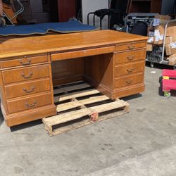 Desk 36x72”