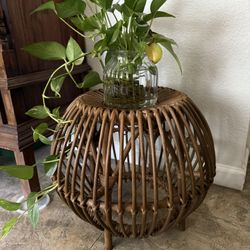 Vintage Rattan Wicker Accent Plant Stand 