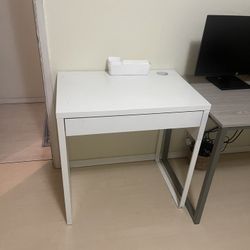 IKEA MICKE desk 