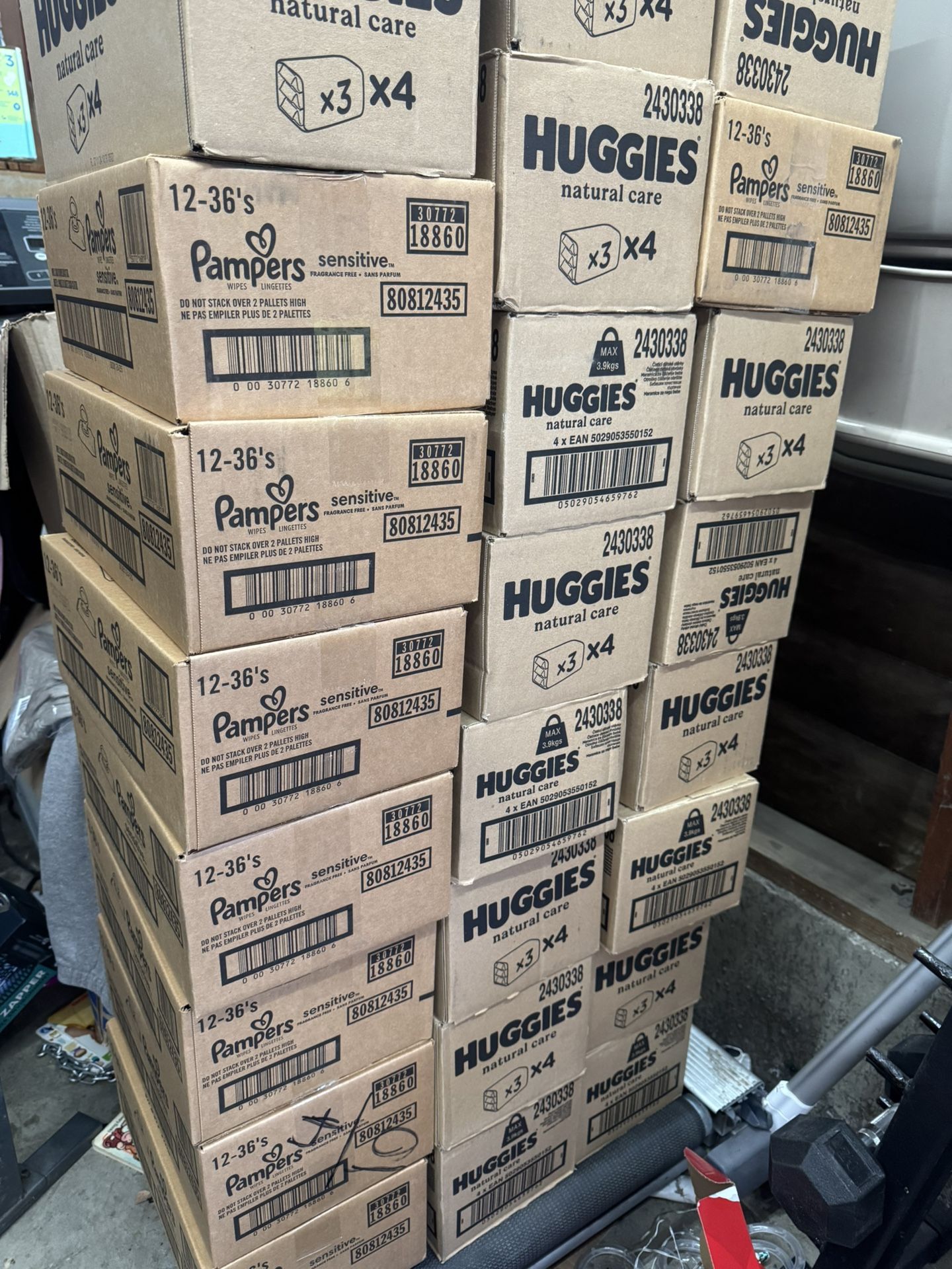 BABY WIPES , PAMPERS & HUGGIES
