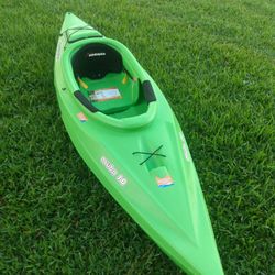 10ft Kayak "Aruba"  Sun Dolphin - 250 Lb Max Weight 