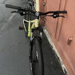 Cannondale Trail 8 XS / Quicksand
