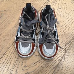 Kids Dolce & Gabanna Sneakers Size 27