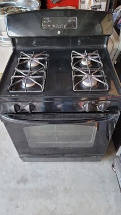 GE Gas Range