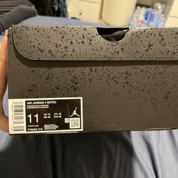 Air Jordan 4 Retro / Black Catt 