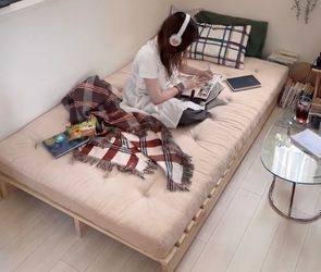 Japanese floor queen size mattress
