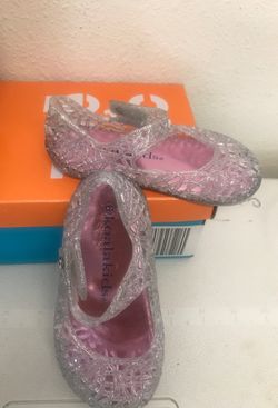 Baby girl sandals size 6