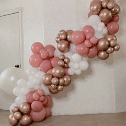 Organic Balloon Garland