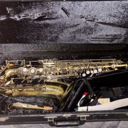 Yamaha saxophone