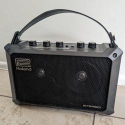 Roland Mobile Cube Keyboard Amp