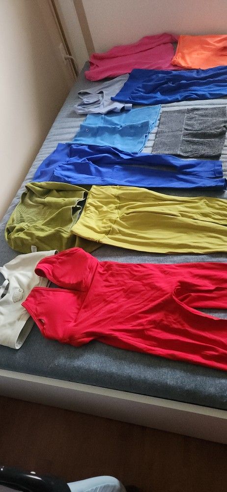 Gym Chlothes Size S