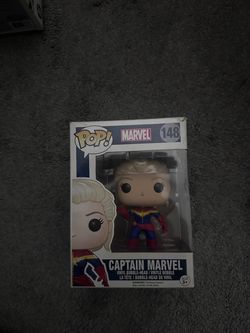 Captain Marvel POP figurine