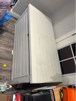Keter 170 Gal. Resin Deck Box Large Indoor/Outdoor Storage