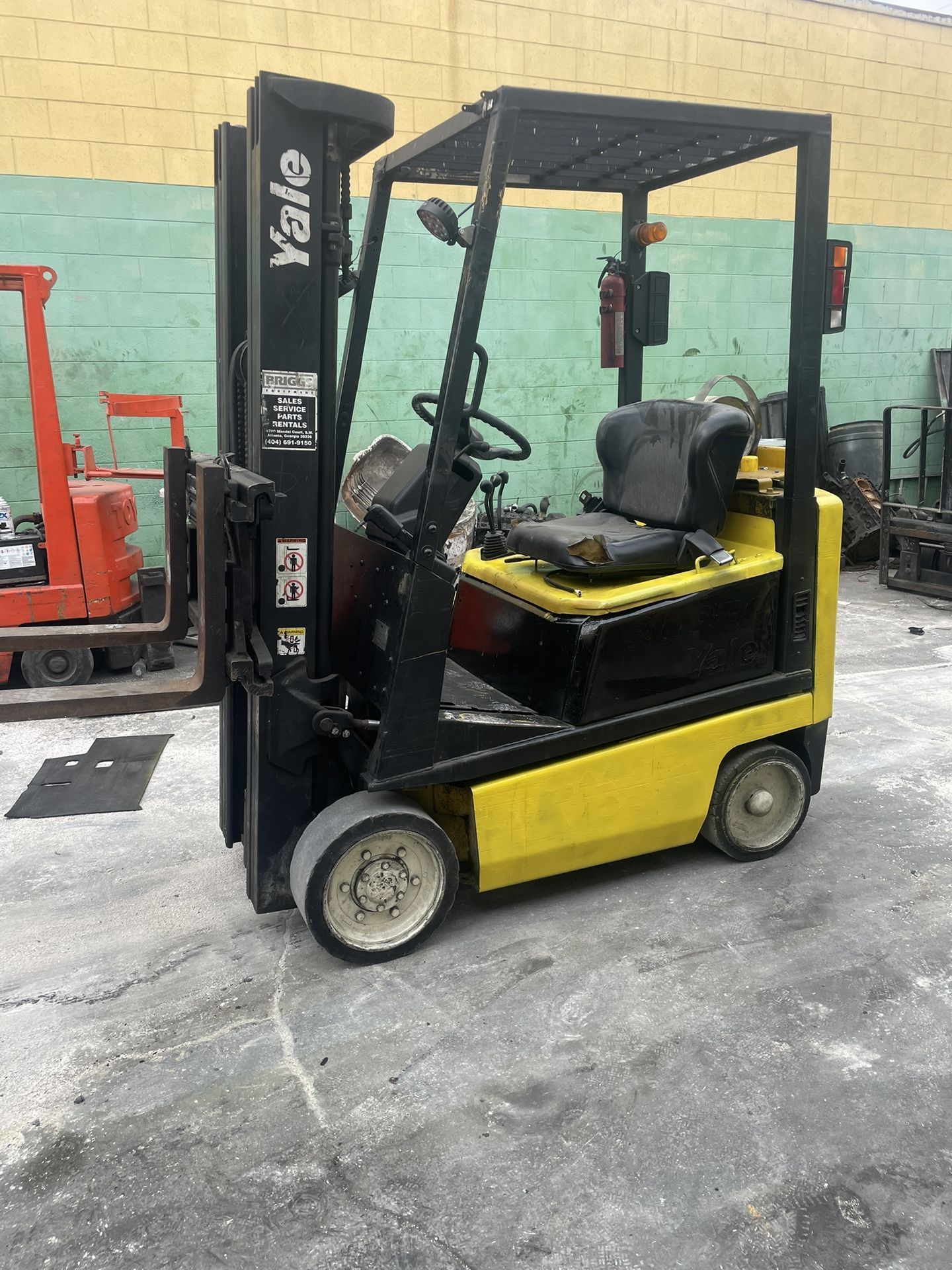 Forklift
