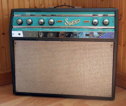 Supro Galaxy Vintage s6688 Tube Amplifier
