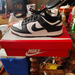 Nike Retro Dunks Panda