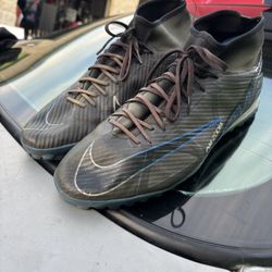 Nike Mercurial Superfly Air Zoom TURF (TF) Cleats – Men’s 12.5