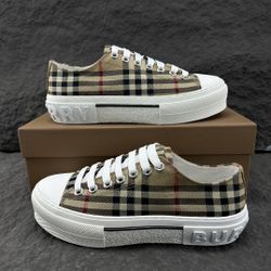 BURBERRY checkered sneaker MULTI SIZES AVAILABLE 
