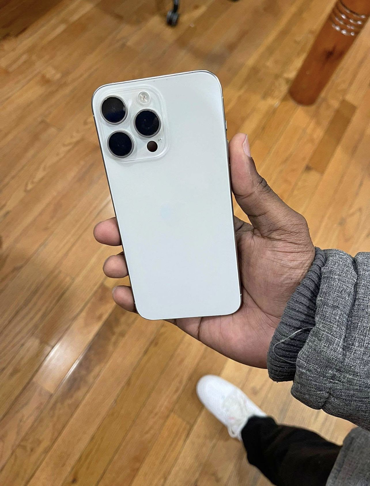 iPhone 15 Pro Max 256GB Xfinity Mobile