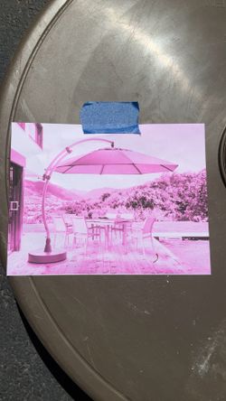 Sun Garden Brand outdoor Patio umbrella. Really high end