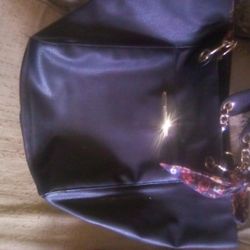 Steve Madden Large Black Leather Purse Flowers On Inside.  Used 1 Time