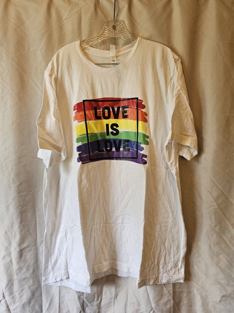 Love Is Love, 3x T-shirt 