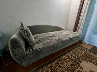 Daybed in very good condition with extra storage inside