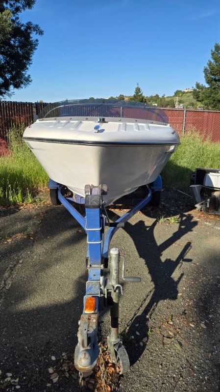 Bayliner Jet Boat