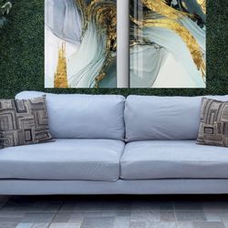 (Free Delivery 🚚) Wide American Furniture Gray Couch 🛋️ 