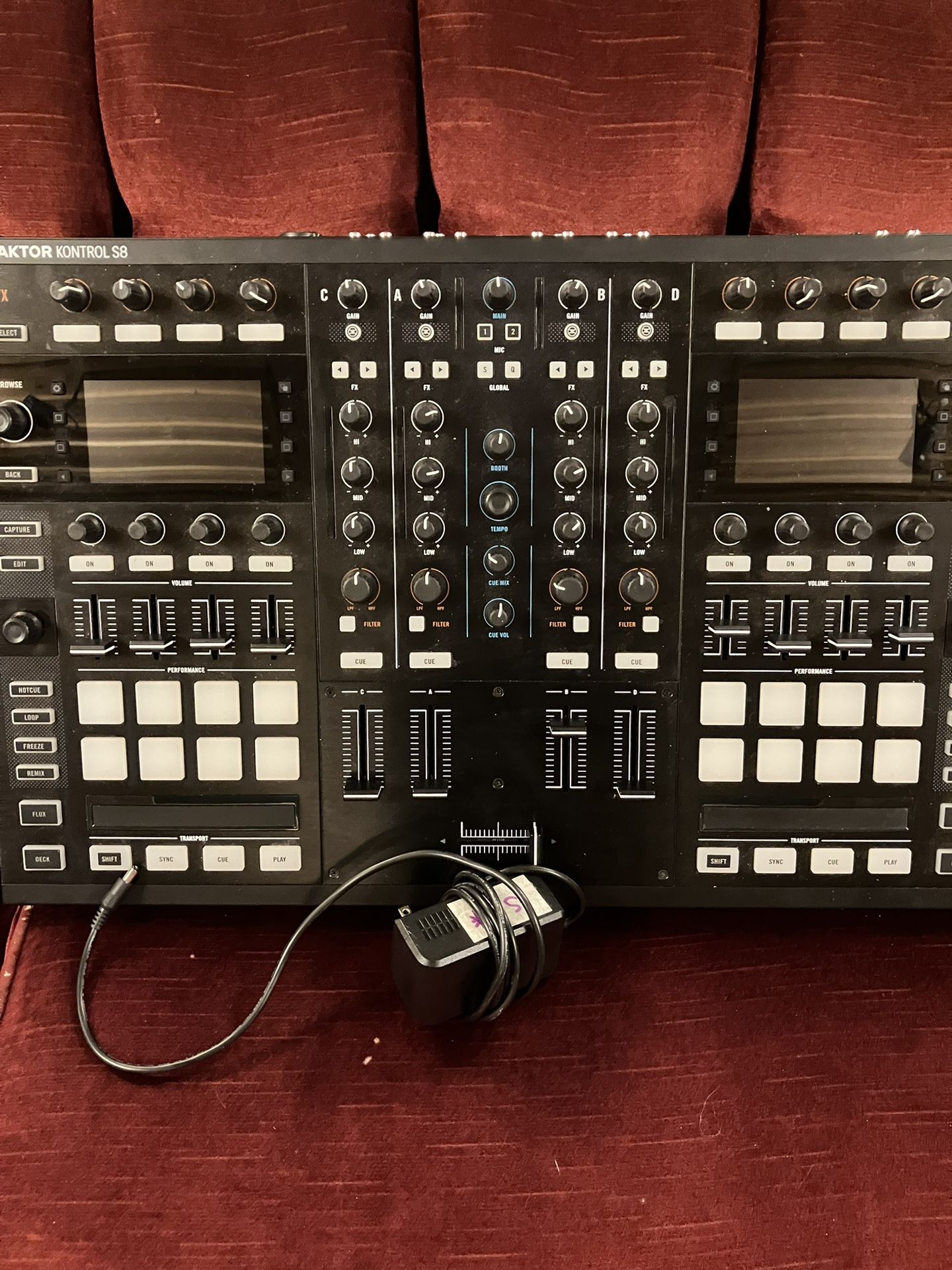 Traktor S8