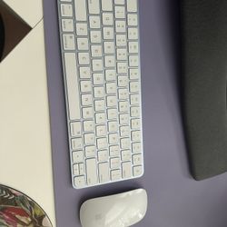 New Keyboard And Magic Mouse Apple 