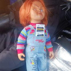 Brad ,fiona ,and alex signed chucky