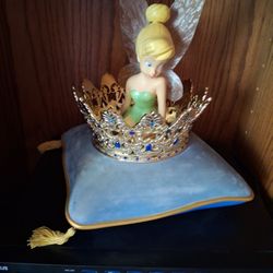 Disney Big Fig Tinker Bell Crown Statue