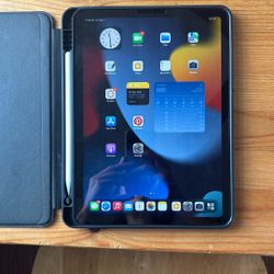 iPad Air In Excellent Condition 
