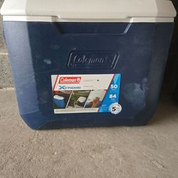 Coleman 50-Quart Xtreme Wheeled Cooler