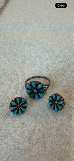 ring in pair of earrings vintage Zuni Native American petit point turquoise cluster jewelry set ring in pair of earrings