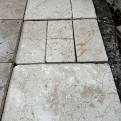 400 Sqrft French Patern 